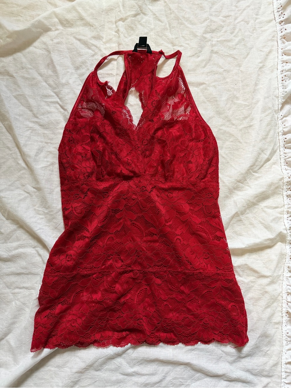 Guess Red Halter top🍒